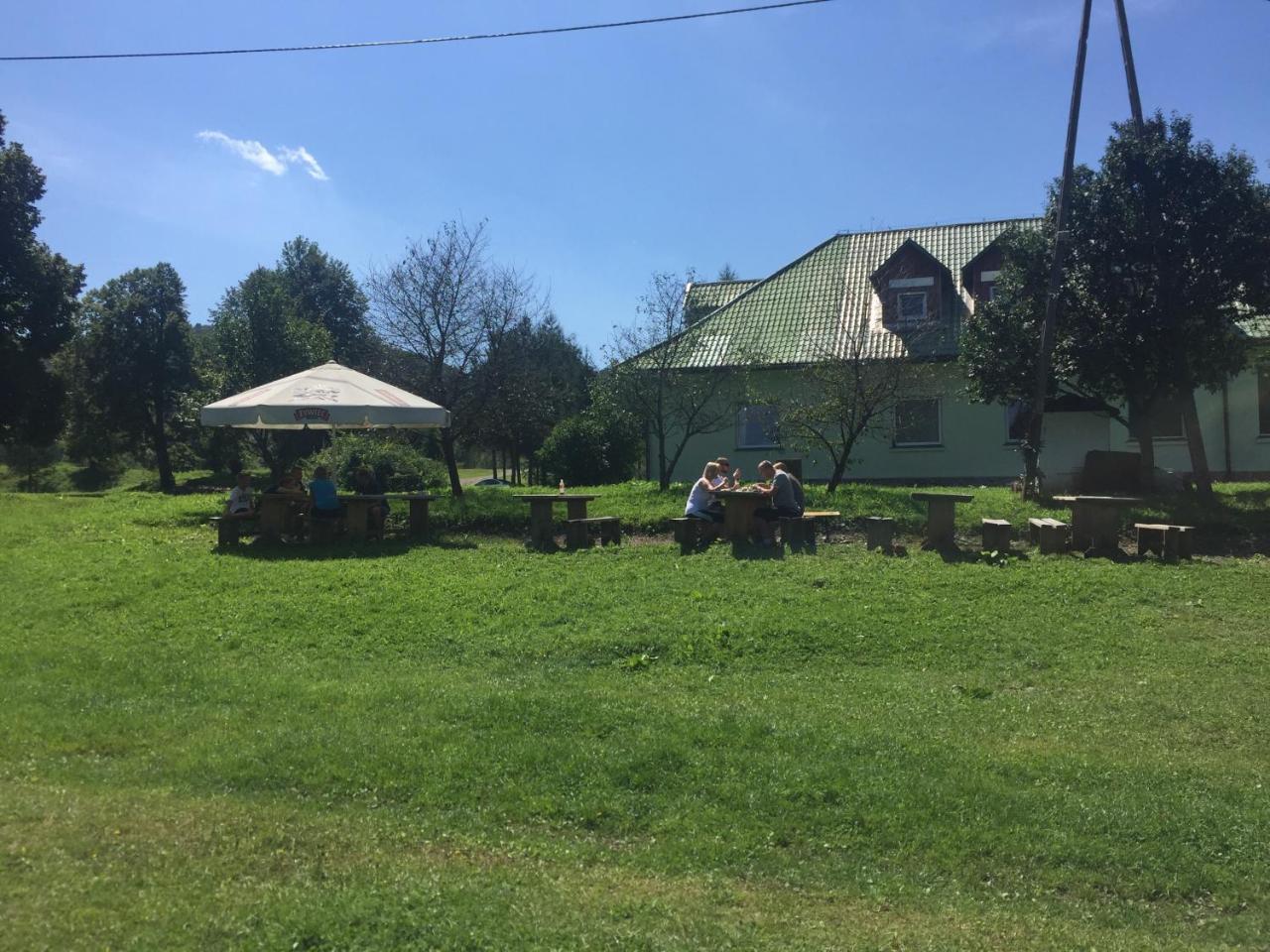 Hotel Latarnia Wagabundy Bieszczady Wola Michowa Exterior foto